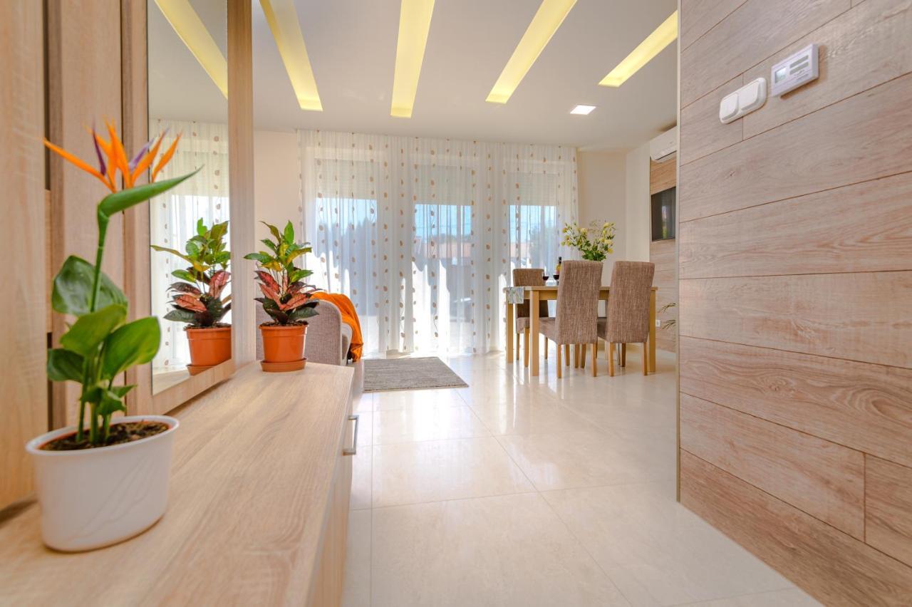 Bella Apartments No1 Хайдусобосло Экстерьер фото